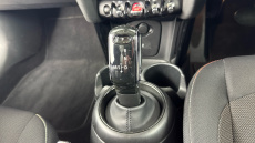 MINI Hatchback 1.5 Cooper Classic 3dr Auto [Comfort/Nav Pack] Petrol Hatchback